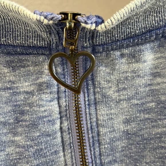 Roxy blue wild at heart sweatshirt in size x-large.💜 - Picture 6 of 9